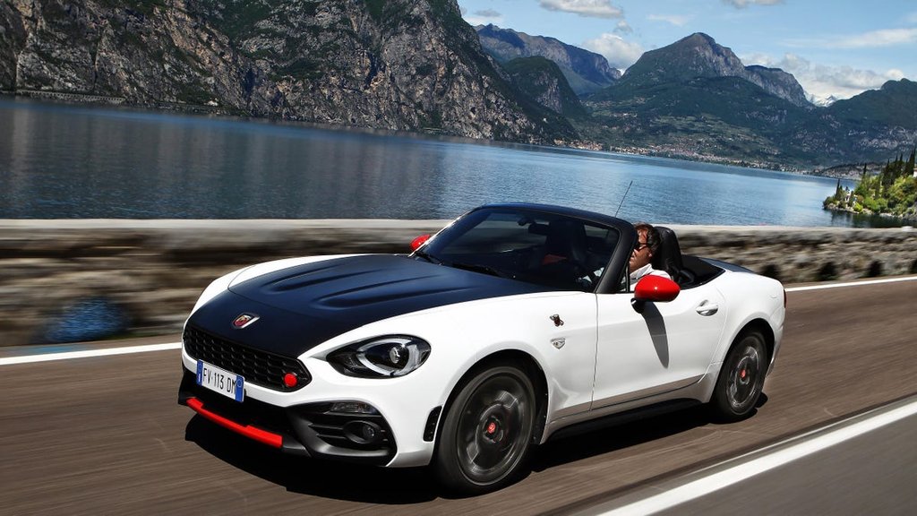 Fiat 124 Spider: Recall wéinst Airbag Problemer