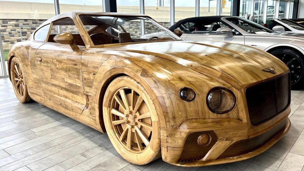 Uniek houten Bentley model op Bring A Trailer